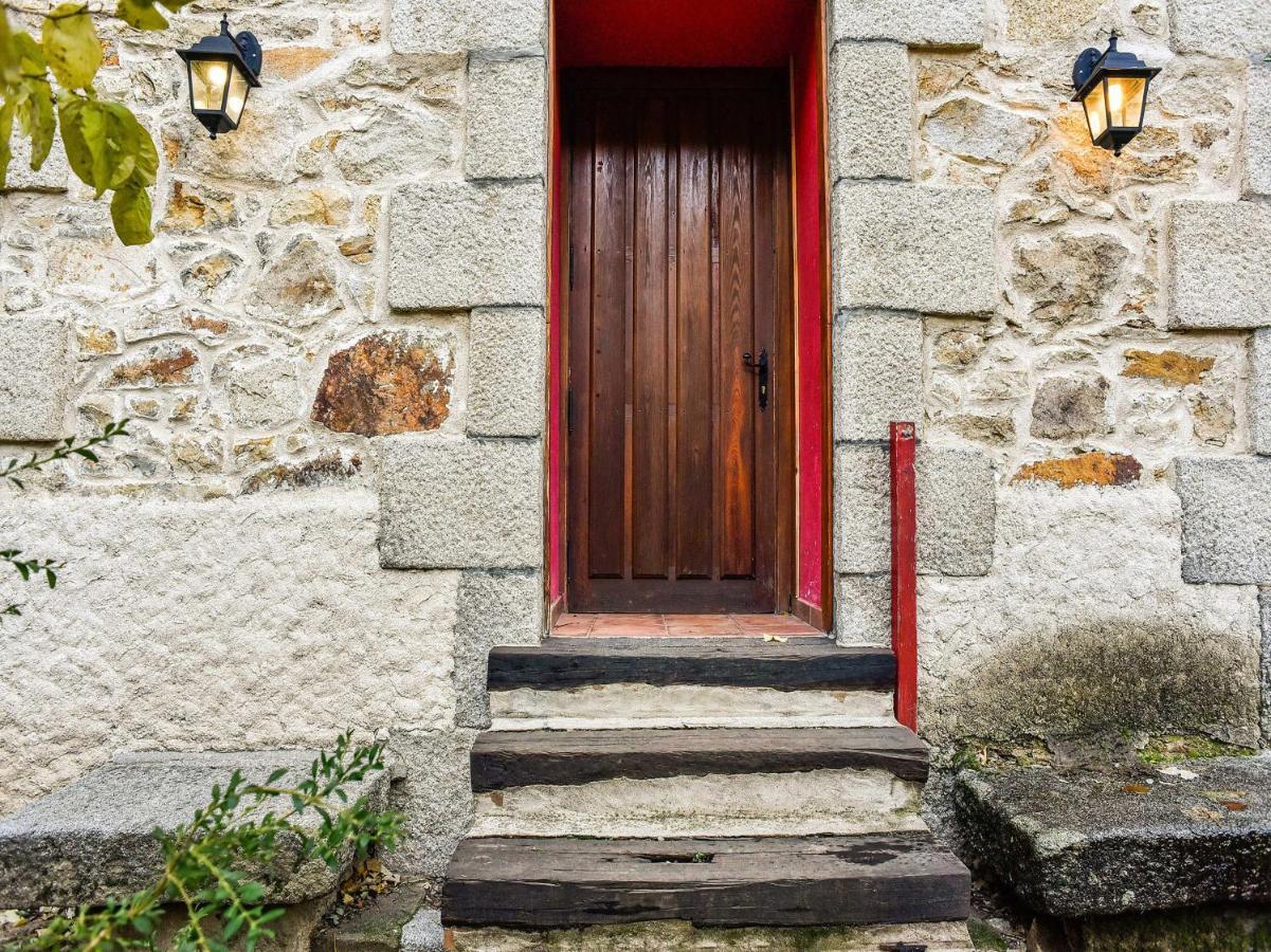Posada Pena Pintada By Vivere Stays Cercedilla Exteriör bild
