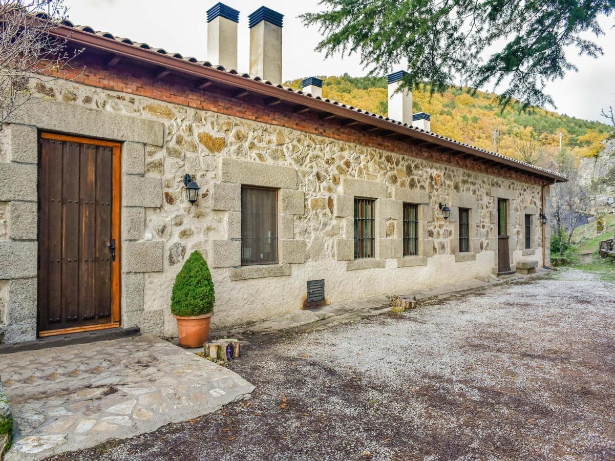 Posada Pena Pintada By Vivere Stays Cercedilla Exteriör bild